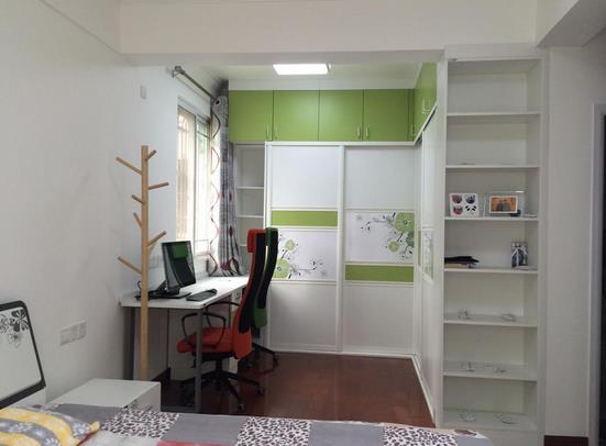 對衣柜企業而言，市場的波動引領企業的發展.jpg