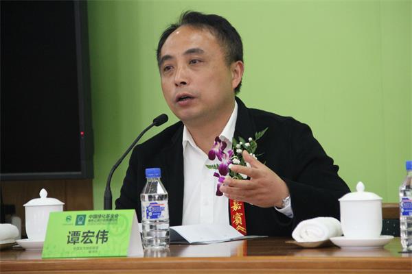 中國(guó)實(shí)木地板聯(lián)盟向中國(guó)綠化基金會(huì)捐贈(zèng)100萬(wàn) 支持“綠色公民行動(dòng)”項(xiàng)目.jpg
