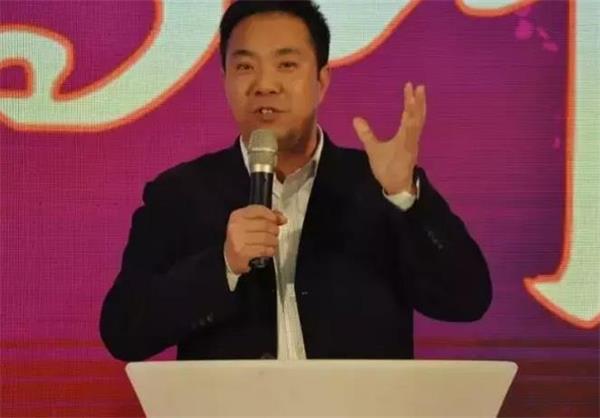 廣東龍樹實業(yè)集團有限公司董事長 鄧樹生.jpg