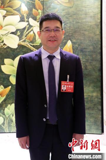 制造業(yè)穩(wěn)經(jīng)濟福建人大代表：加快建設(shè)新型技術(shù)家用機器人產(chǎn)業(yè)集群